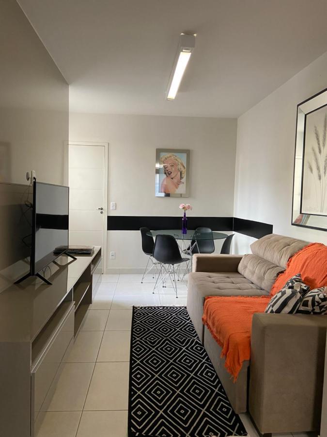 Sinta-Se Em Casa! Ap Novo, Aconchegante E Funcional- Otima Localizacao Apartment Монтис Кларос Екстериор снимка