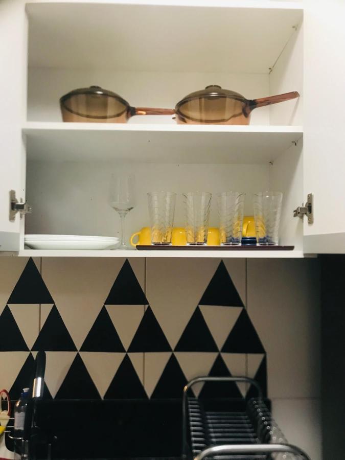 Sinta-Se Em Casa! Ap Novo, Aconchegante E Funcional- Otima Localizacao Apartment Монтис Кларос Екстериор снимка